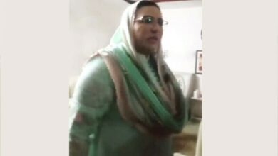 Firdous Ashiq Awan ‘tortures’ her housemaid
